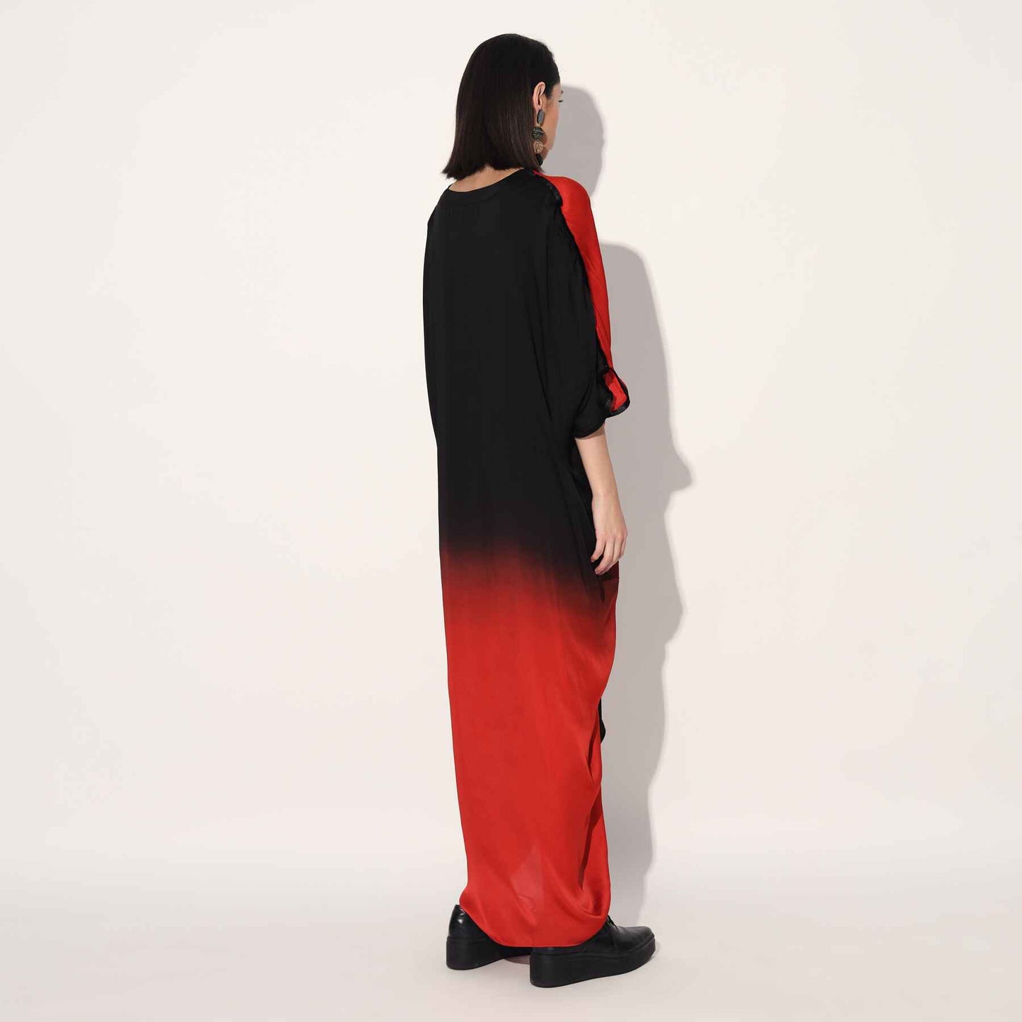 RED/BLACK