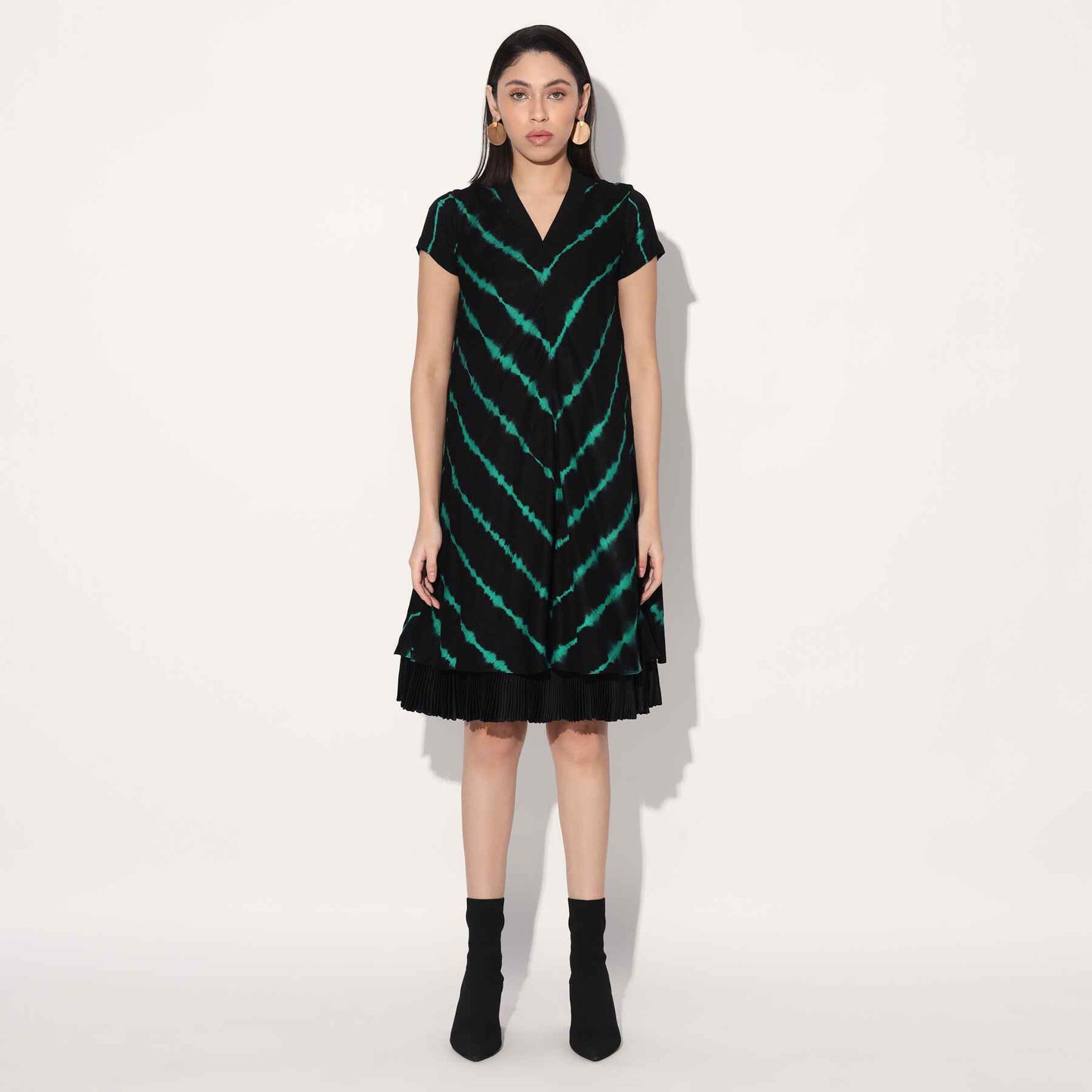 BLACK/GREEN