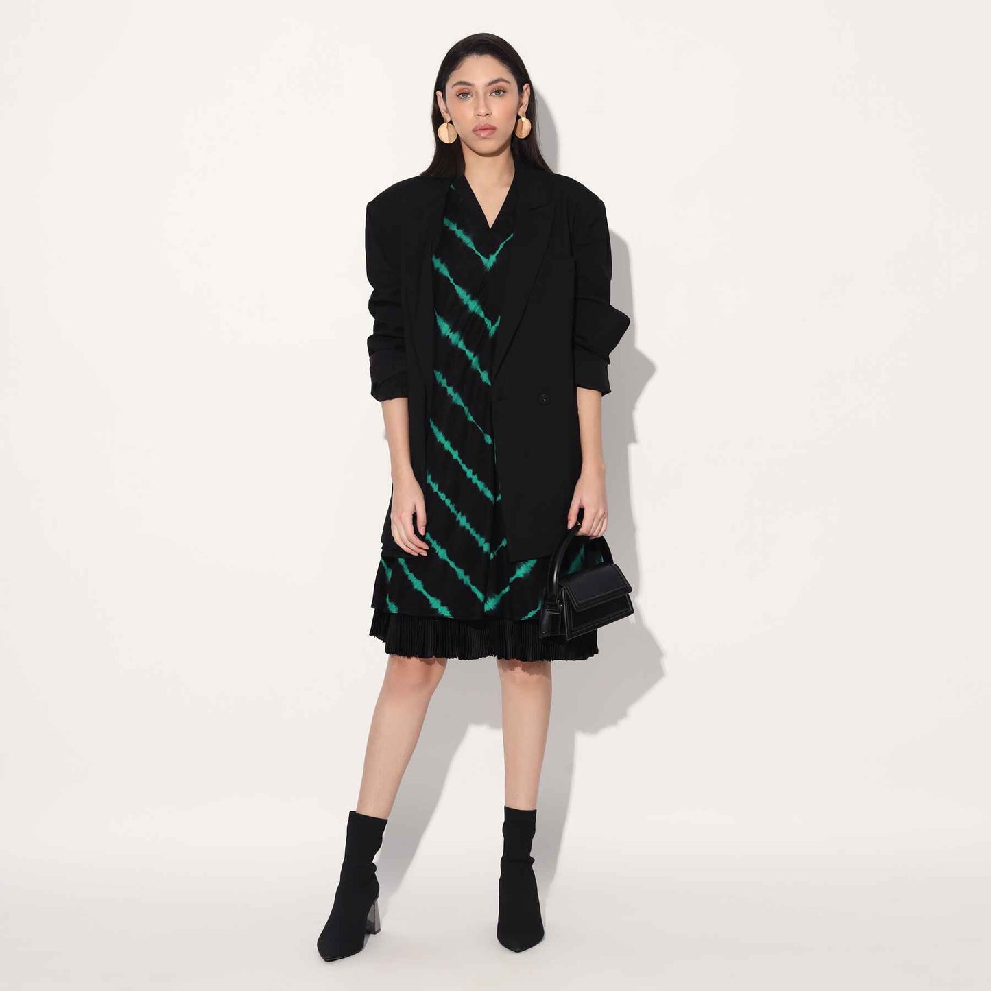 BLACK/GREEN