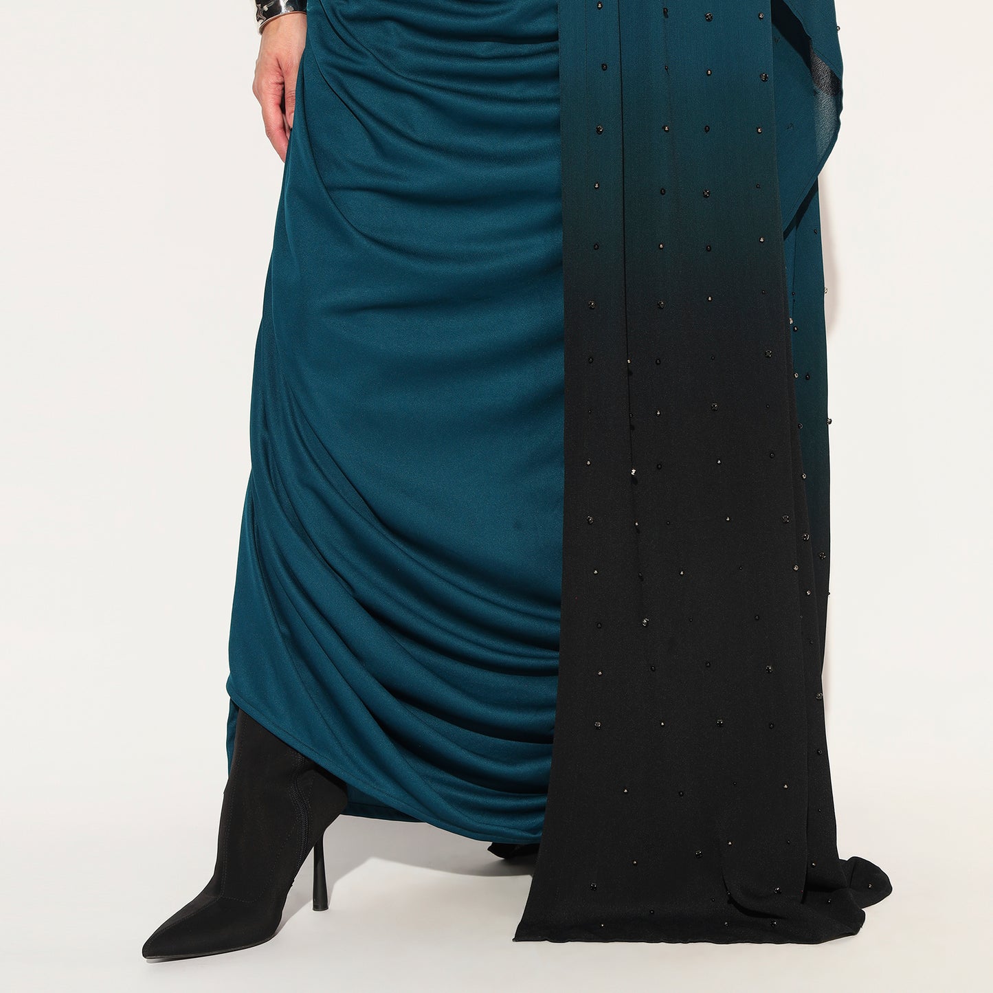 CALLISTRA GOWN