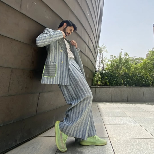 ANKUSH BAHUGUNA IN CASTIEL PANT SUIT