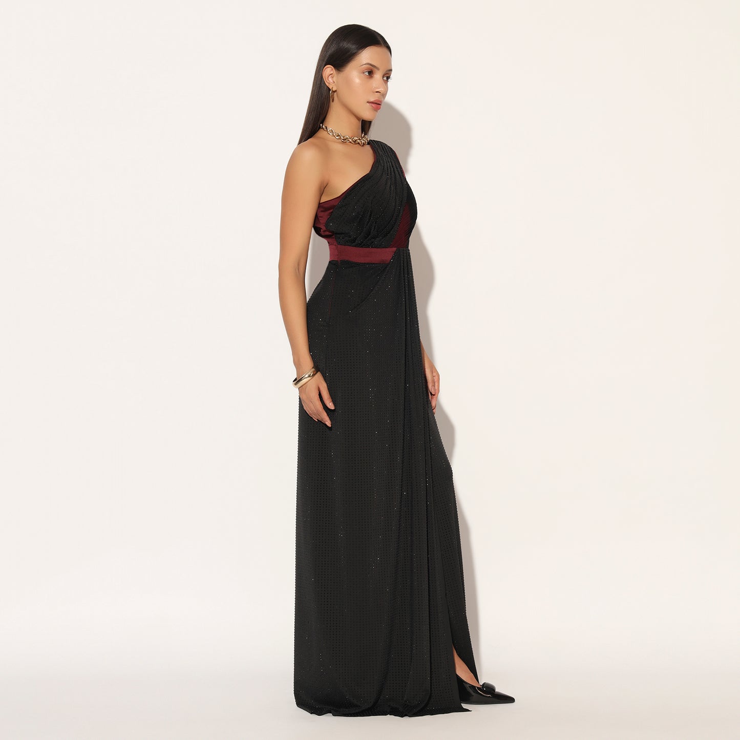 ORIVYN GOWN