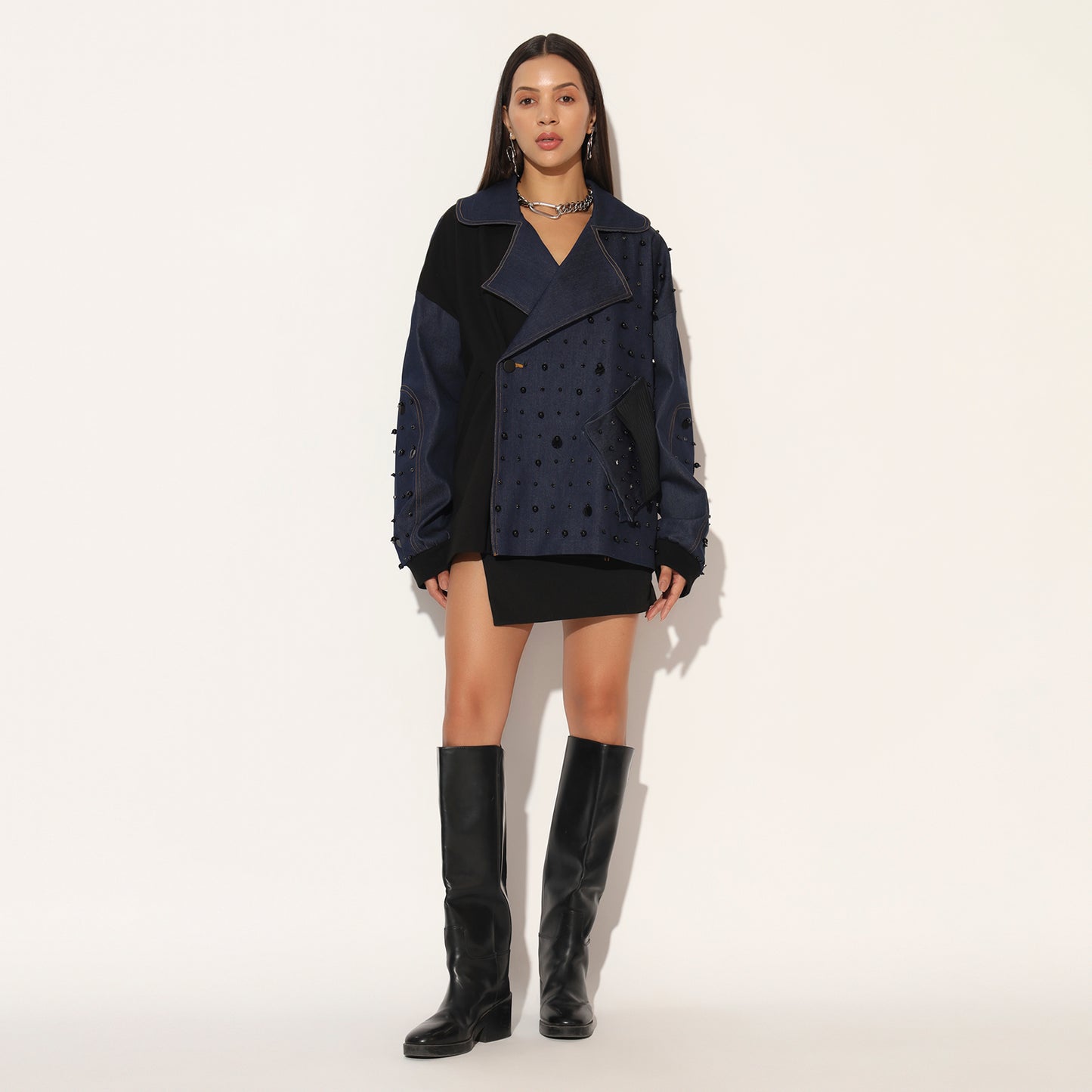 QUASAR EMBROIDERED OVERSIZED DENIM JACKET