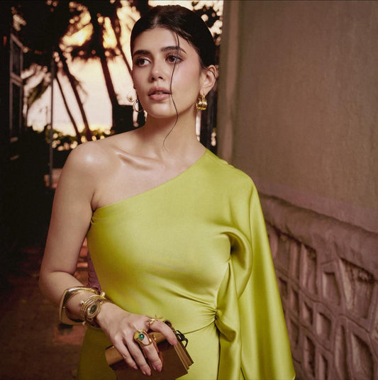 SANJANA SANGHI IN ONE SHOULDER AETHERA GOWN