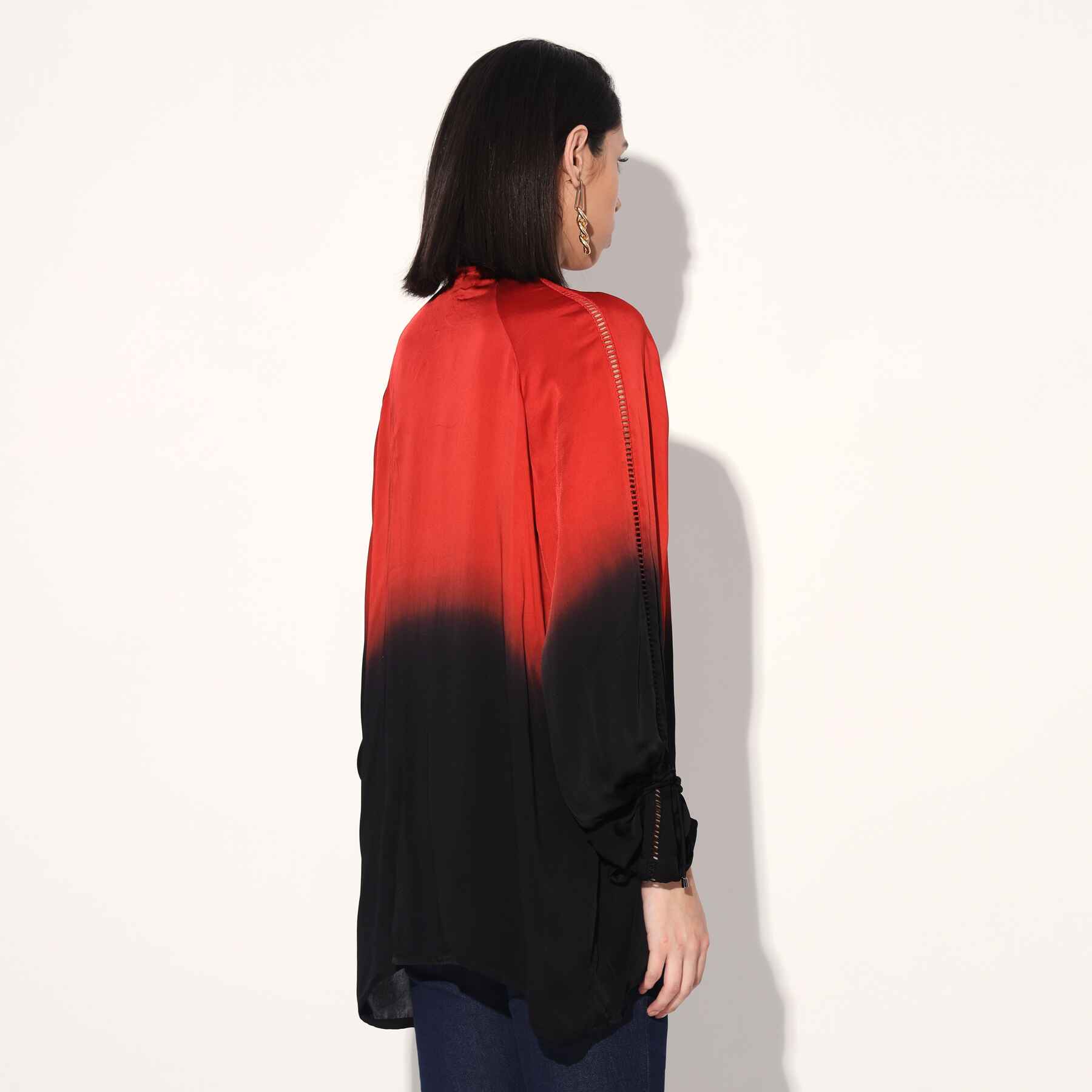 RED/BLACK